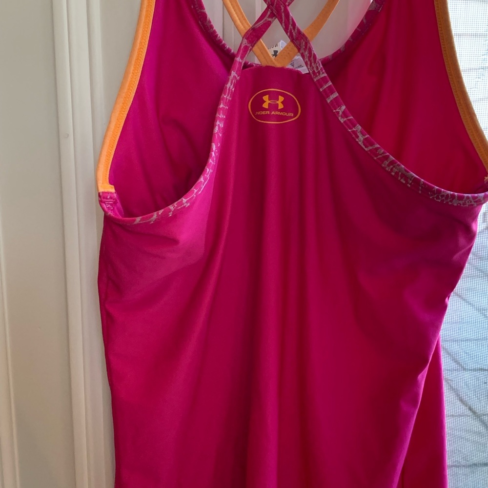 Pink under armor tank - Picture 2 of 3